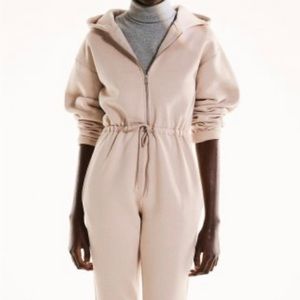 Plush jumpsuit Zara new with tags!